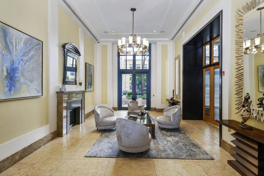 Prime Location Retreat Close To Dc And Metro アーリントン エクステリア 写真