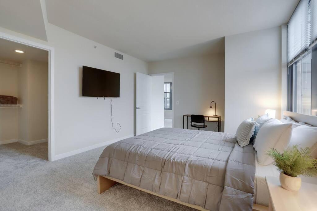 Prime Location Retreat Close To Dc And Metro アーリントン エクステリア 写真